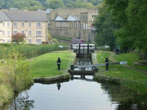 Huddersfield Narrow canal setting
