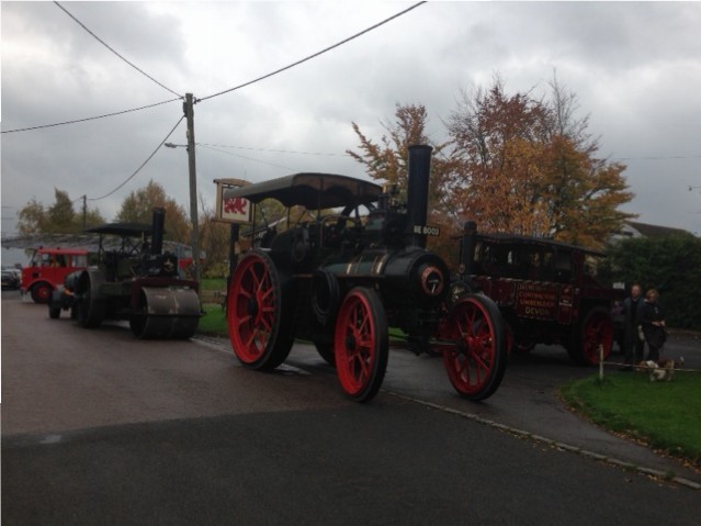 pub-side entertainment, or rural travel methods? Marsworth saturday afternoon